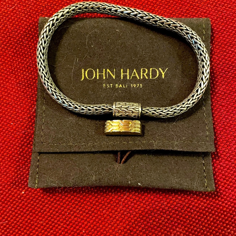 Authenticated John Hardy Classic Chain Bracelet!